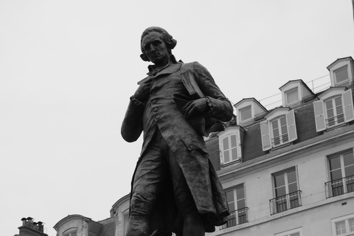 Statue de Condorcet