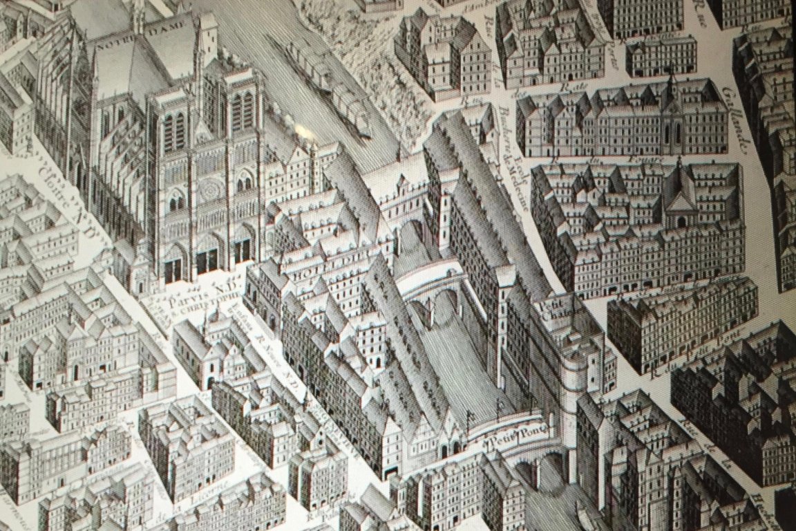 L'Hôtel Dieu et Notre Dame de Paris