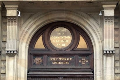 La Rue d'Ulm (l'École normale supérieure)